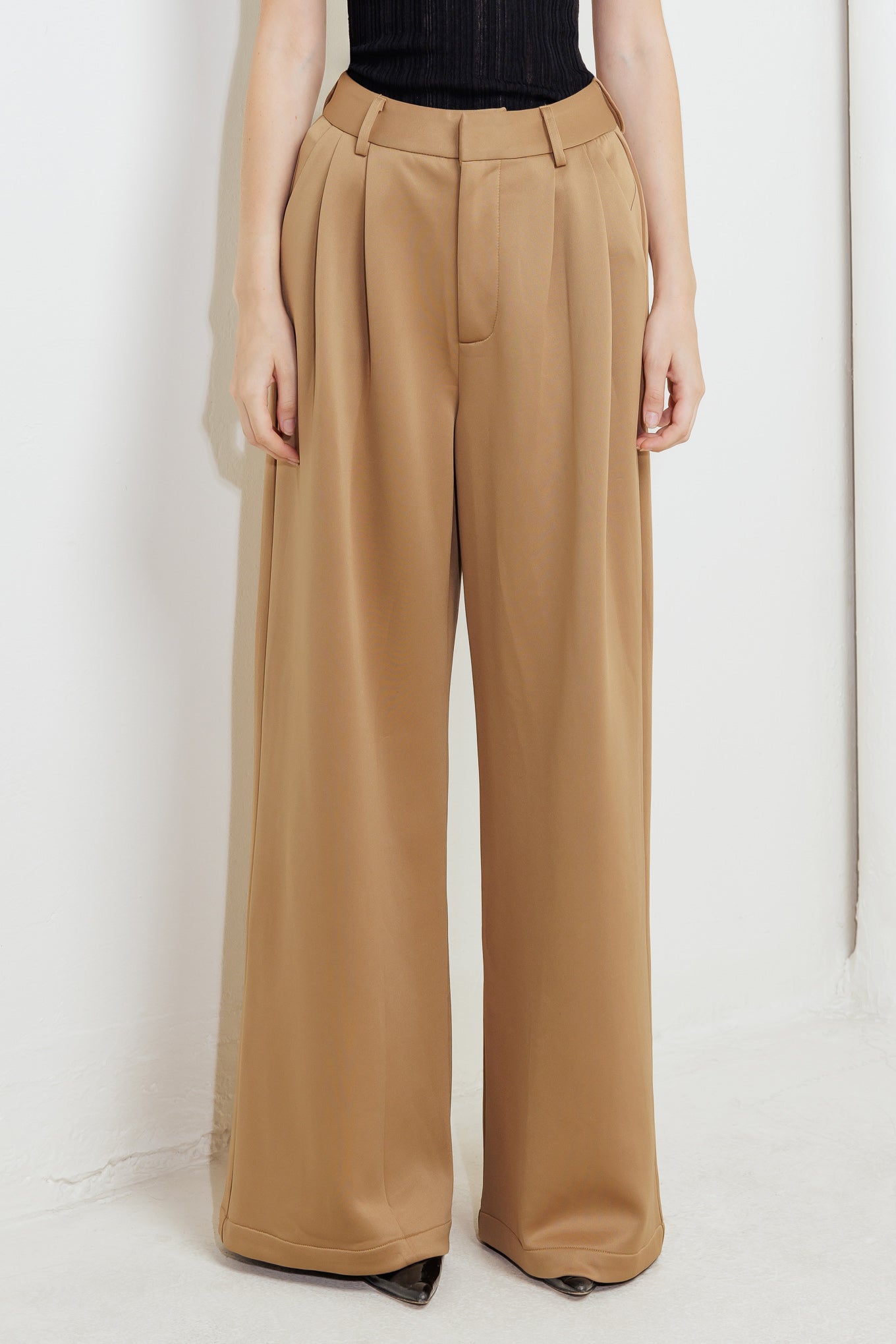 ROMANTIC PETAL WOVEN PANTS Flying Tomato